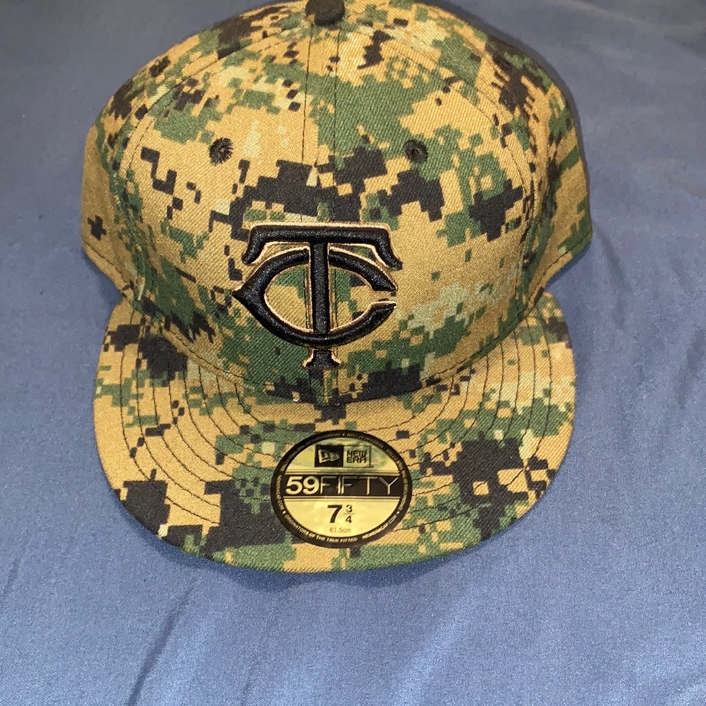 7 3/4 New Era Twins Hat